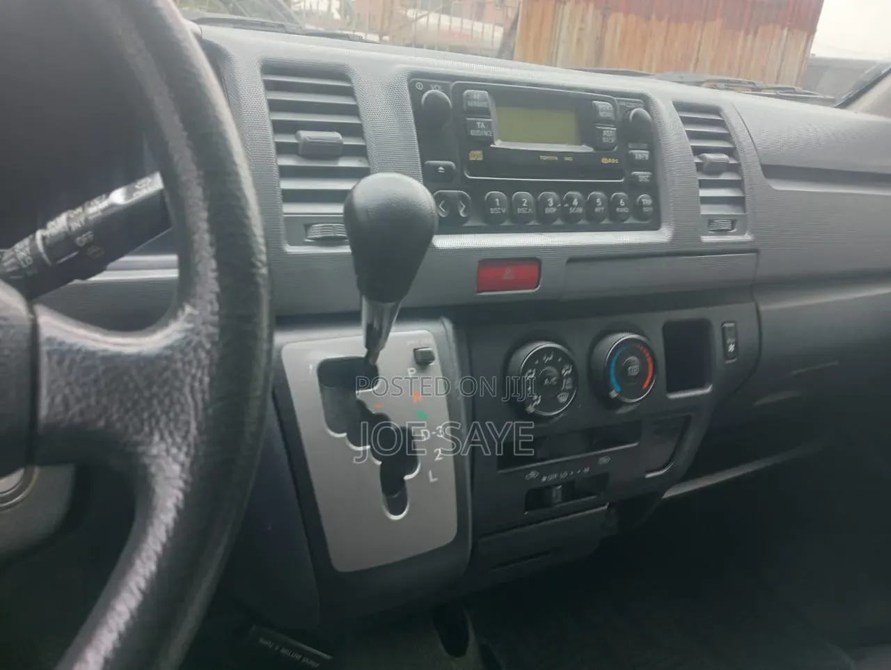 Toyota HiAce 2010 Grey