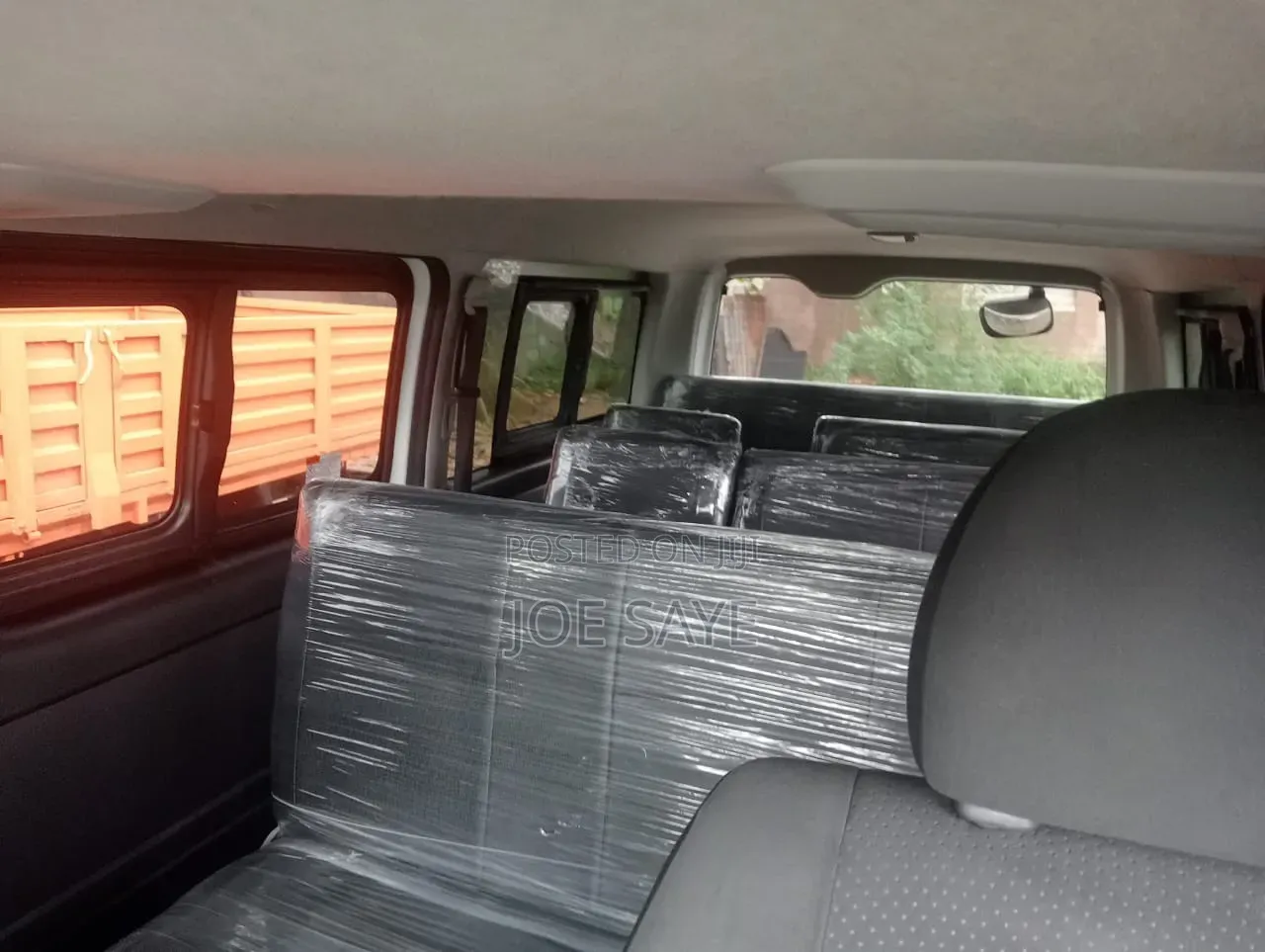 Toyota HiAce 2010 Grey