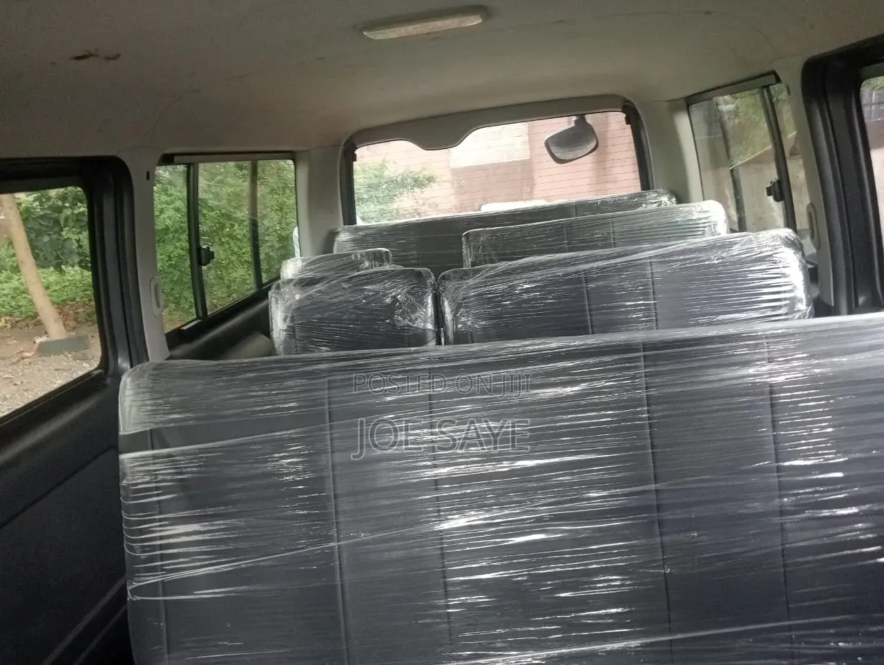 Toyota HiAce 2010 Grey