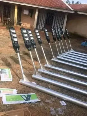 8 Eyes Super Light 200w Solar Street Lights