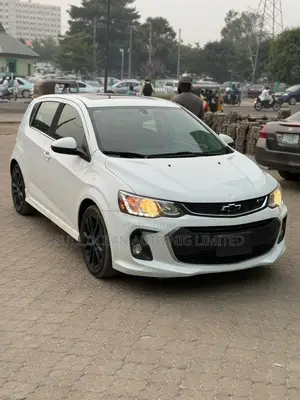 Chevrolet Sonic Premier 2018 White