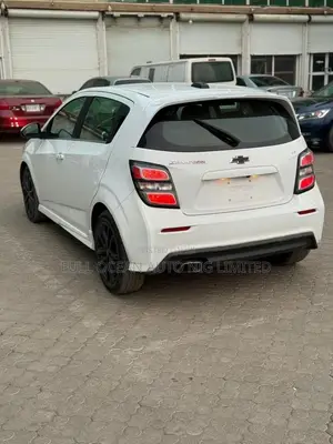 Chevrolet Sonic Premier 2018 White