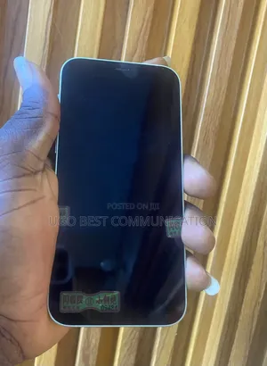 Apple iPhone 12 64 GB