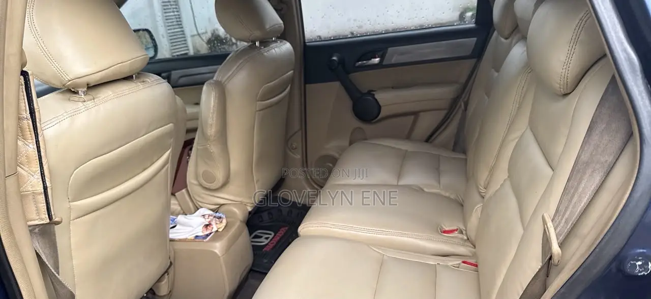Honda CR-V 2010 Blue