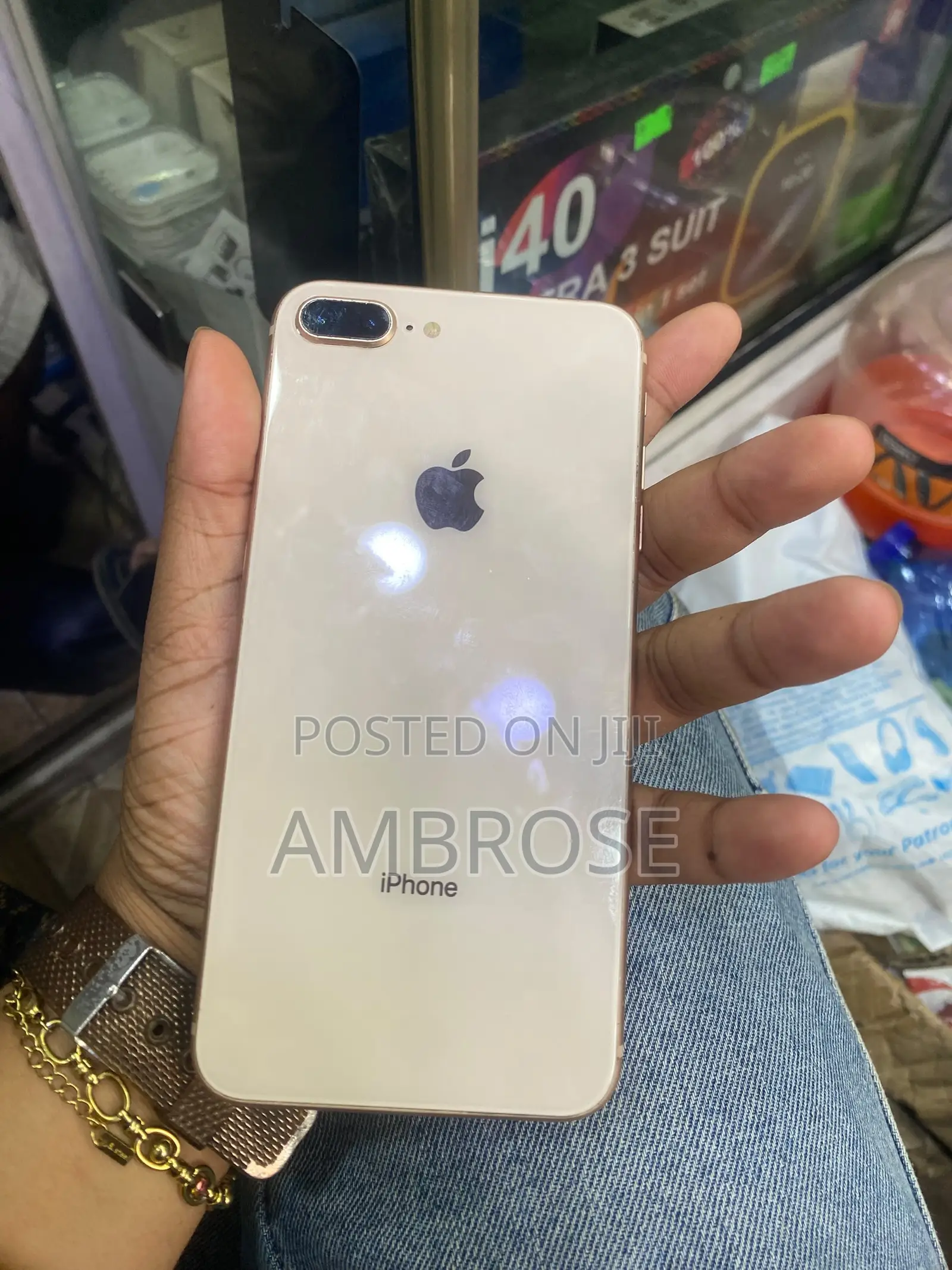 Apple iPhone 8 Plus 64 GB Gold