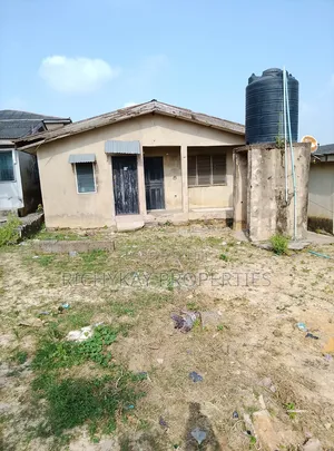 2bdrm Bungalow in Agric Ikorodu for sale
