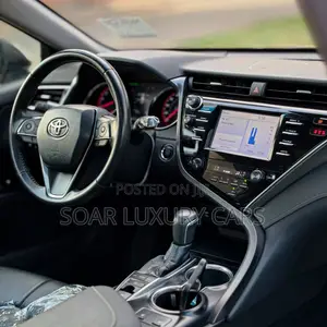 Toyota Camry XSE FWD (2.5L 4cyl 8AM) 2018 Gray