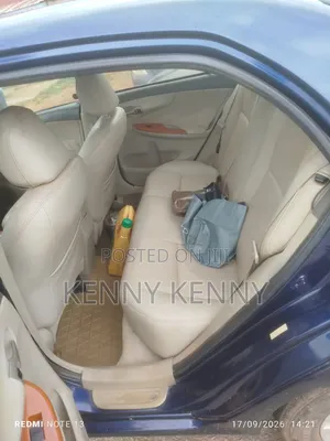 Toyota Corolla 2010 Blue