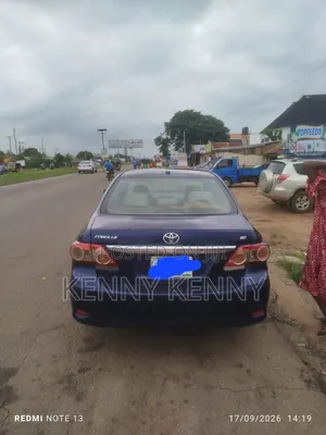 Toyota Corolla 2010 Blue