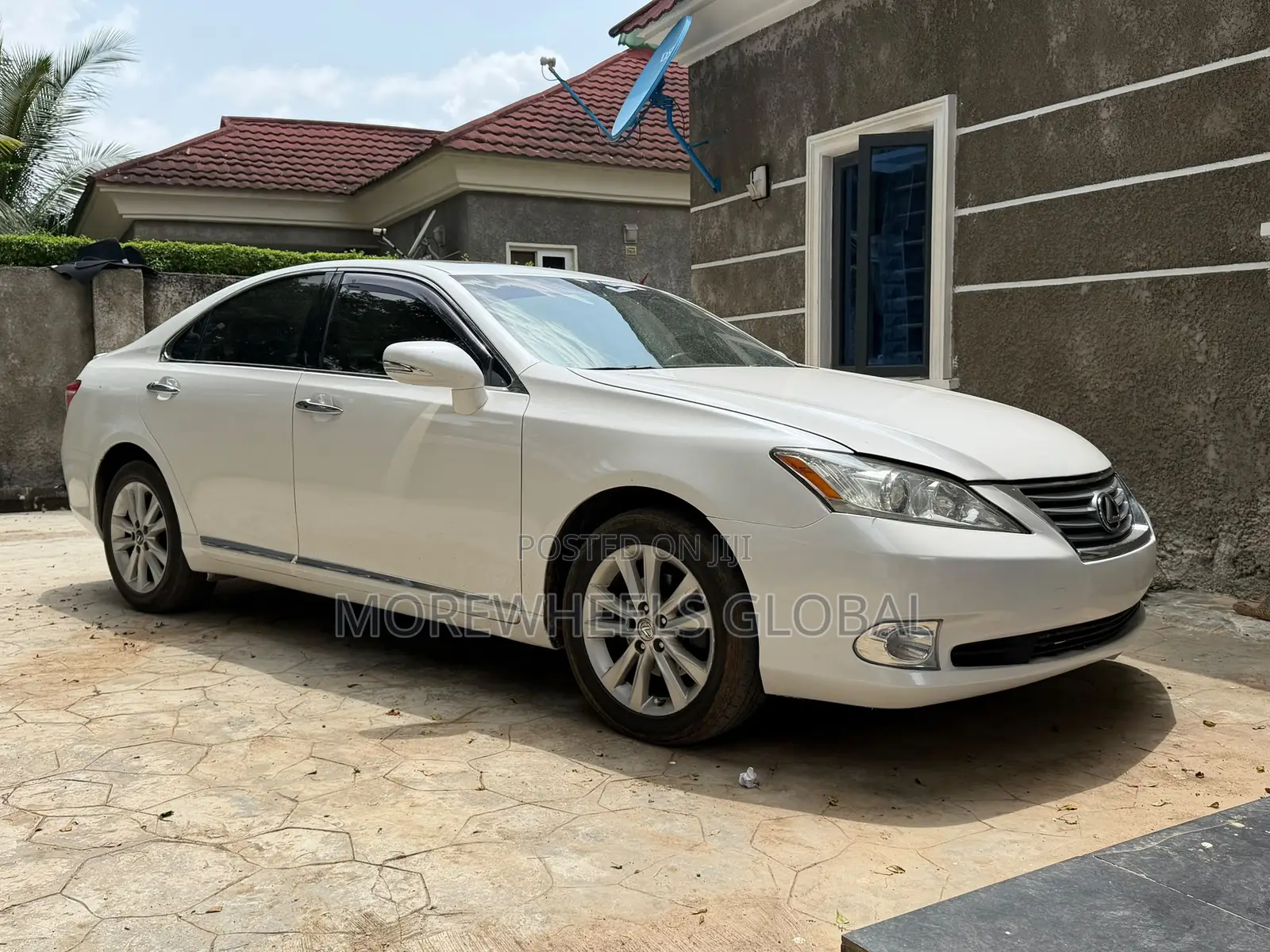 Lexus ES 350 2012 White