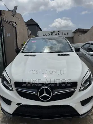Mercedes-Benz GLE-Class AMG GLE 43 4MATIC 2019 White