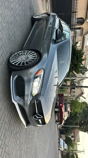 Mercedes-Benz C43 4Matic Sedan AWD (3.0L V6 9AM) 2017 Gray