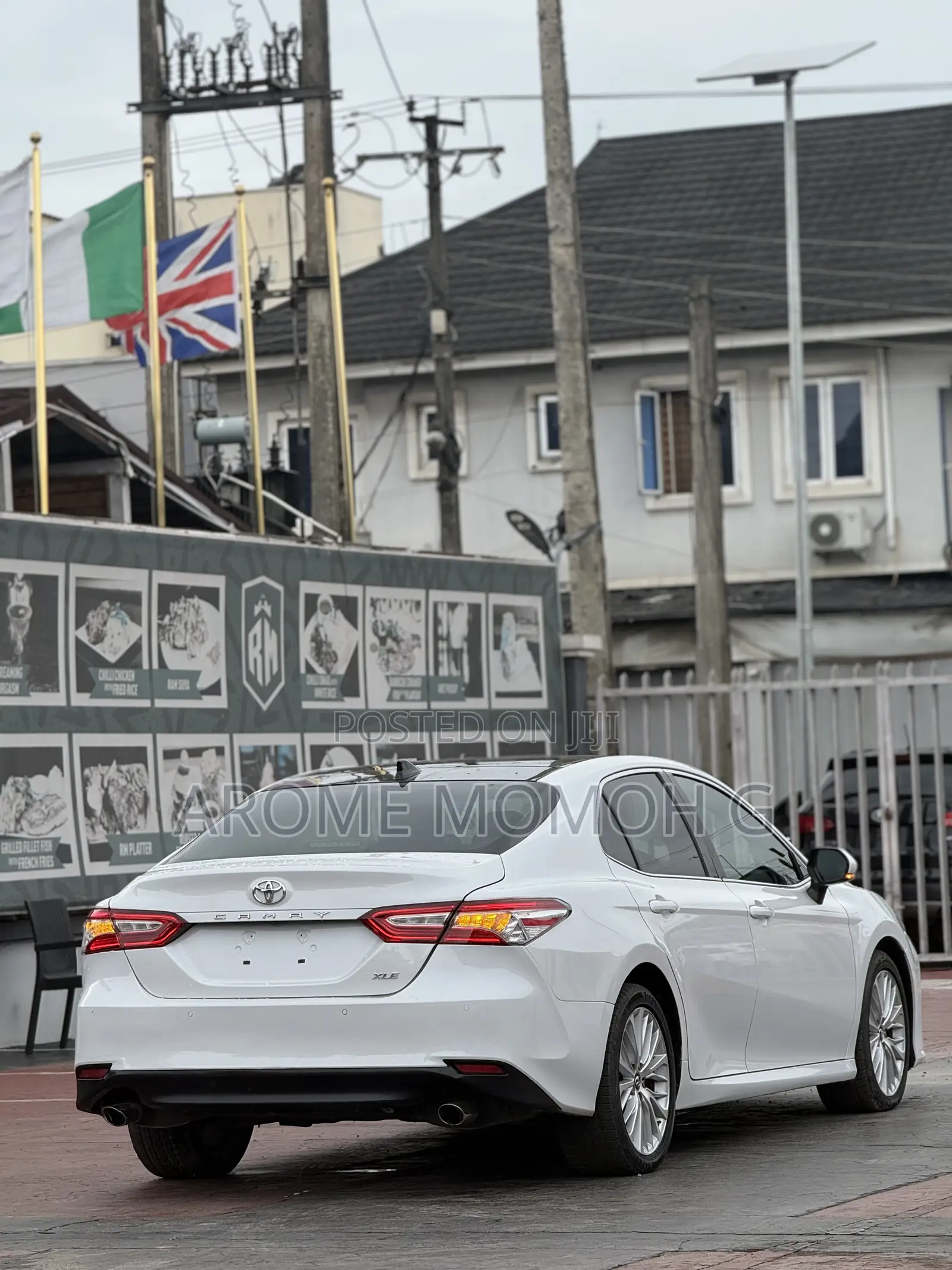 Toyota Camry 2017 White