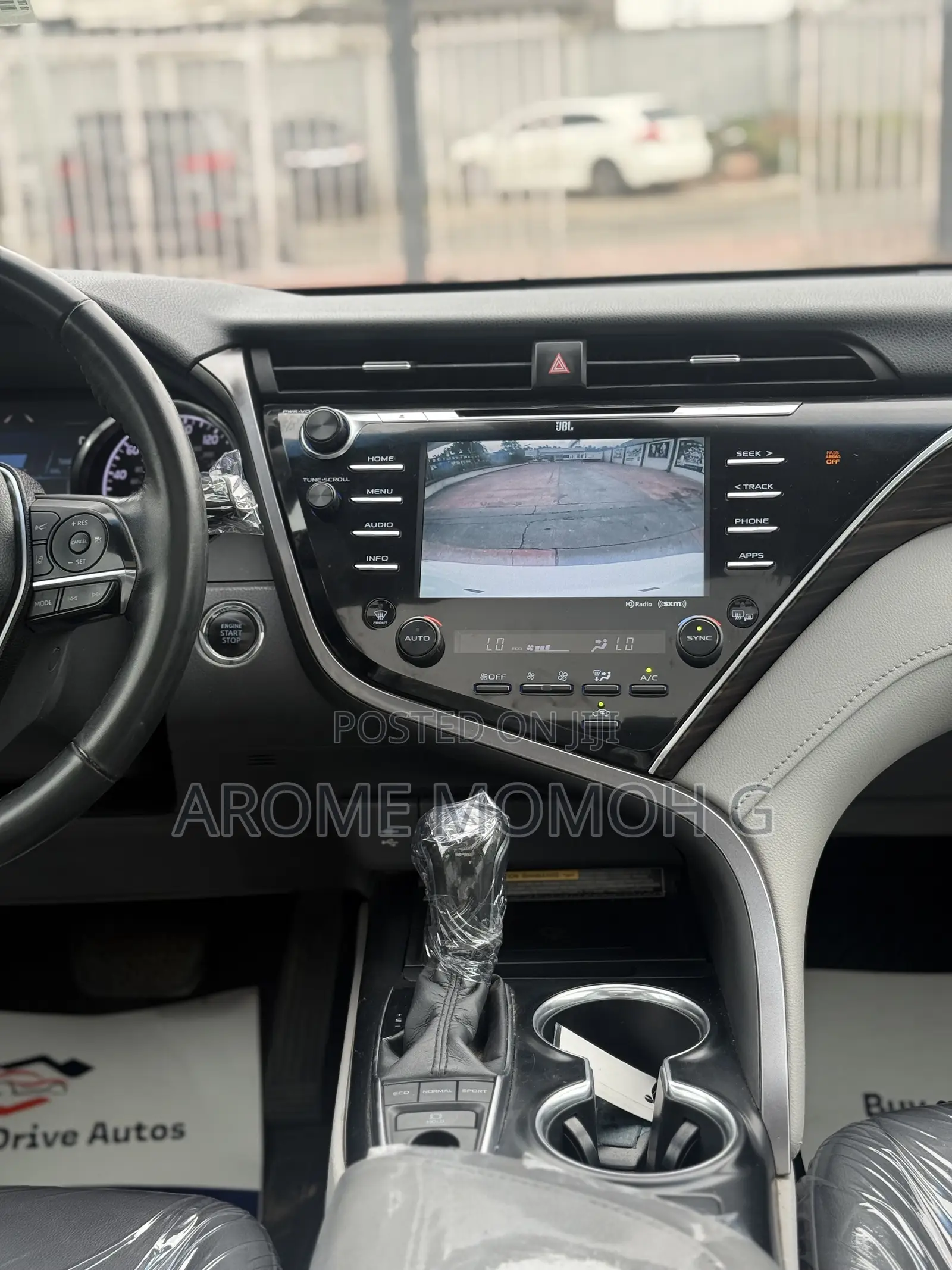 Toyota Camry 2017 White