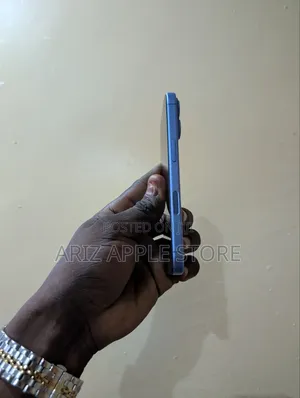 Apple iPhone 16 128 GB Blue