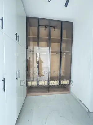4bdrm Duplex in Idado for sale