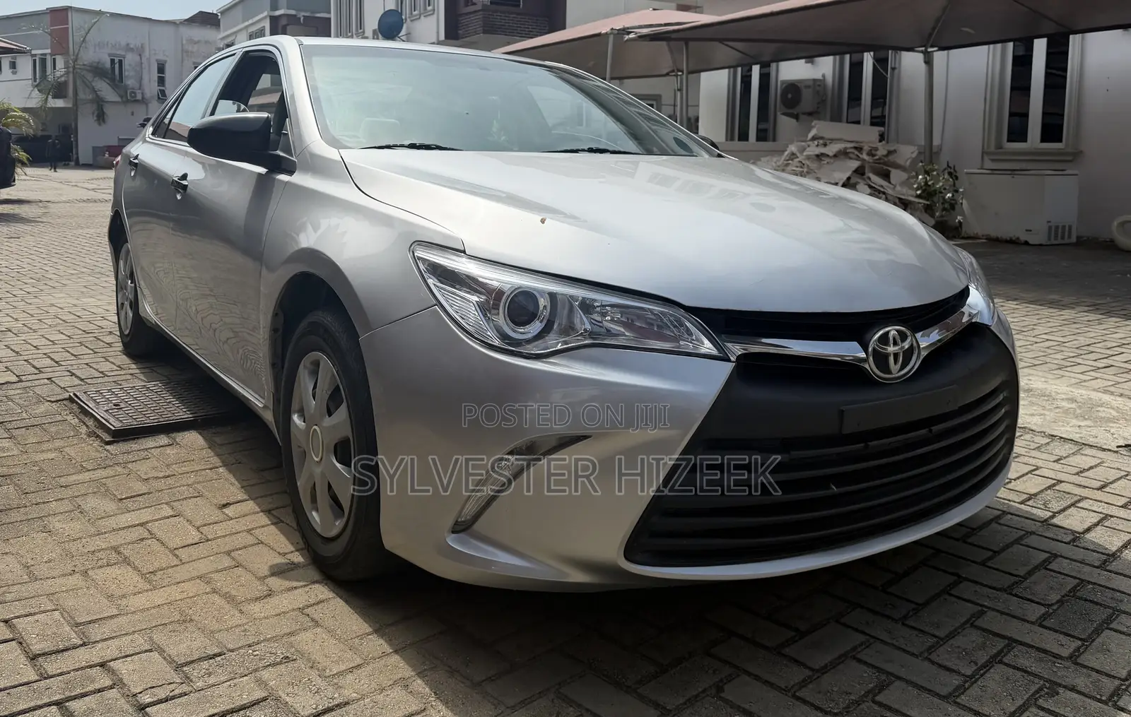 Toyota Camry 2017 Silver