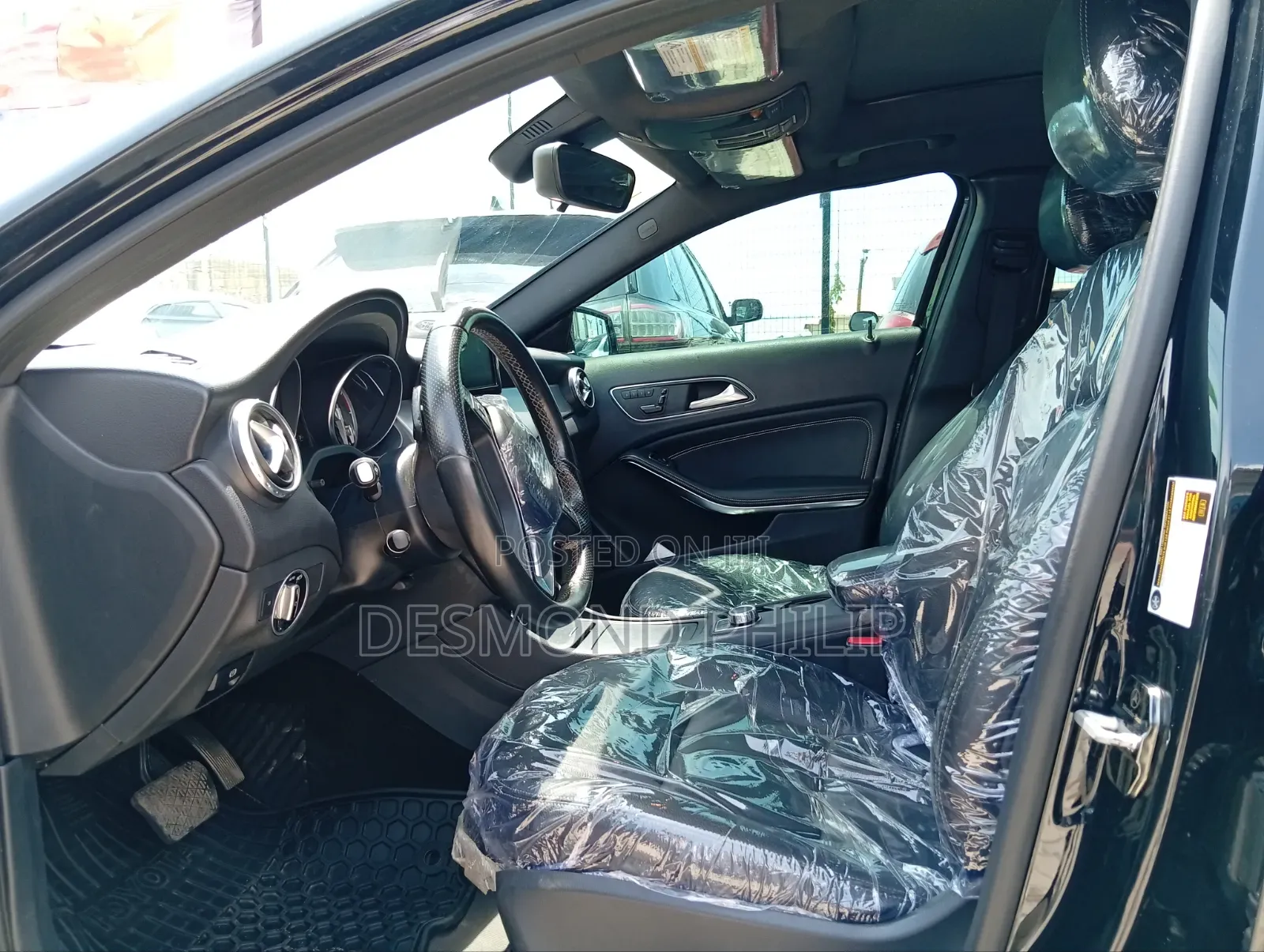 Mercedes-Benz GLA 250 2015 Black