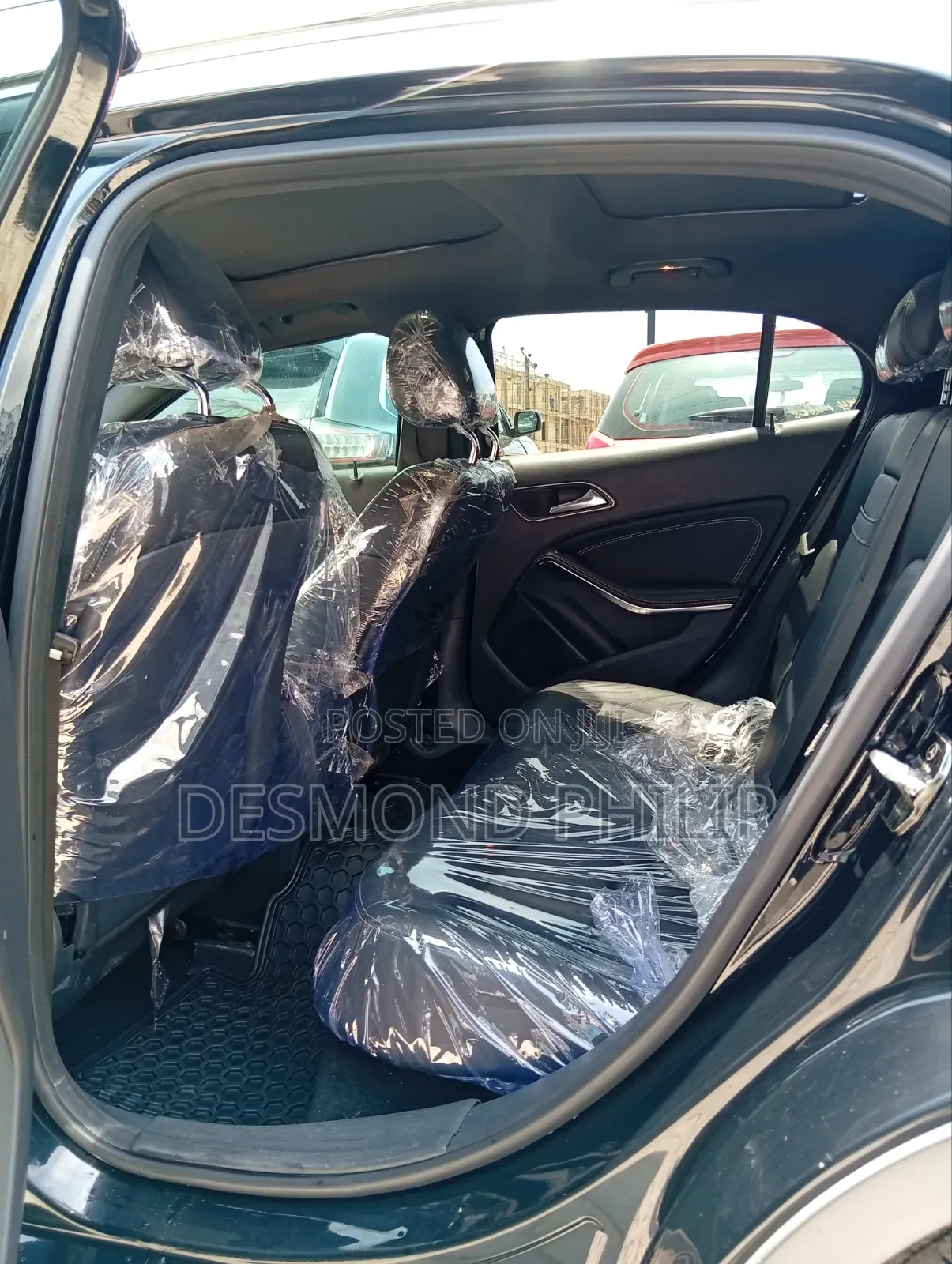 Mercedes-Benz GLA 250 2015 Black