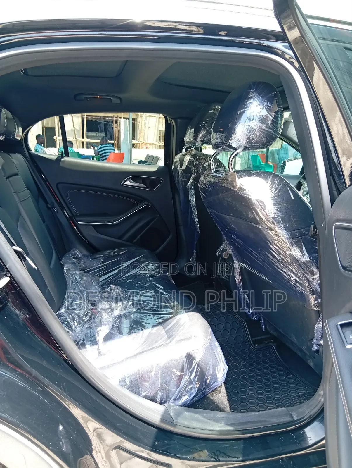 Mercedes-Benz GLA 250 2015 Black