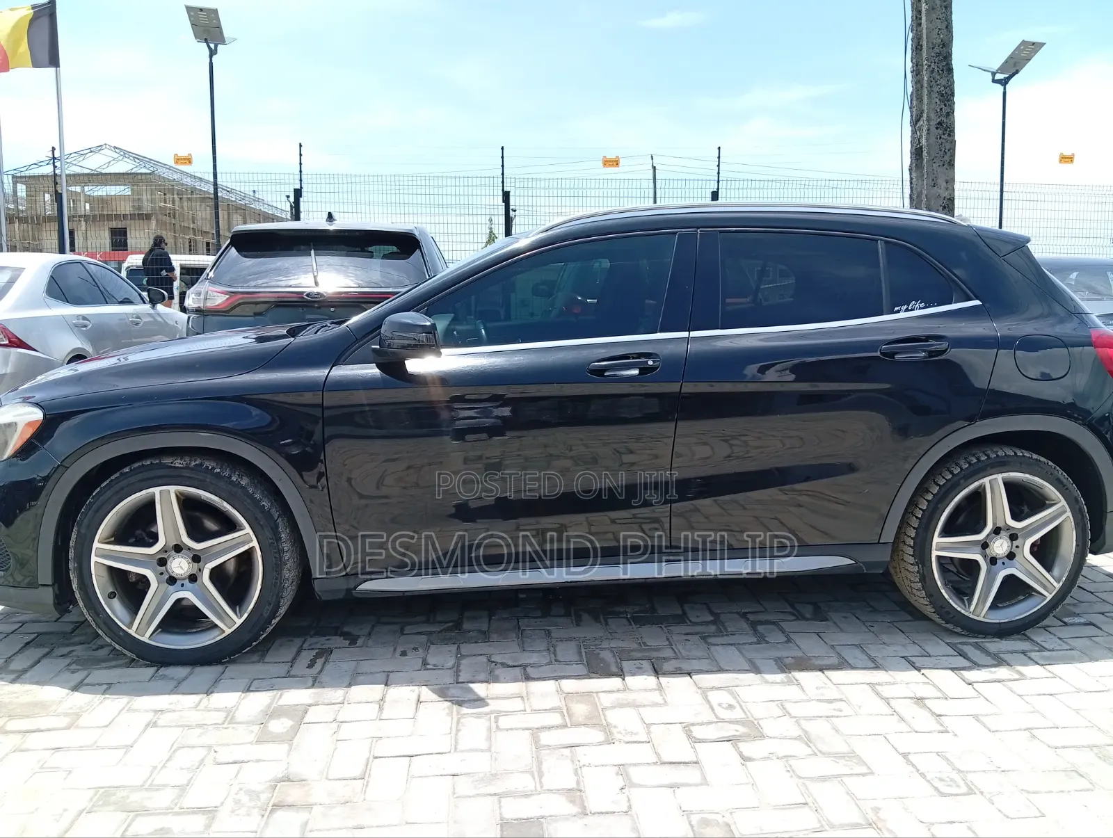 Mercedes-Benz GLA 250 2015 Black