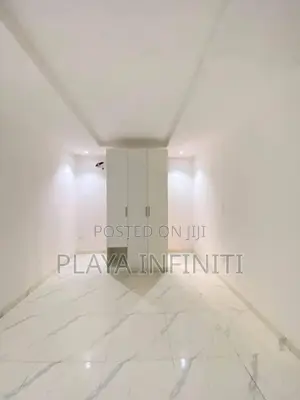 2bdrm Apartment in Ologolo for sale