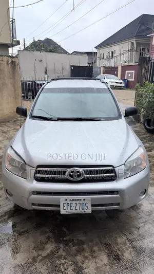 Toyota RAV4 2.4 2008 Gray
