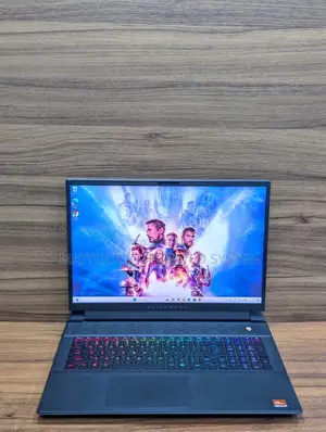 Laptop Dell 32GB AMD Ryzen 9 SSD 1T