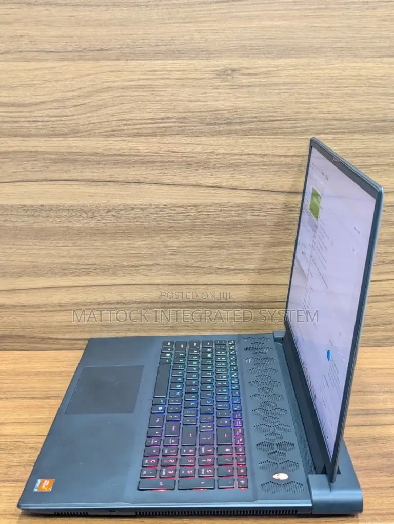 Laptop Dell 32GB AMD Ryzen 9 SSD 1T