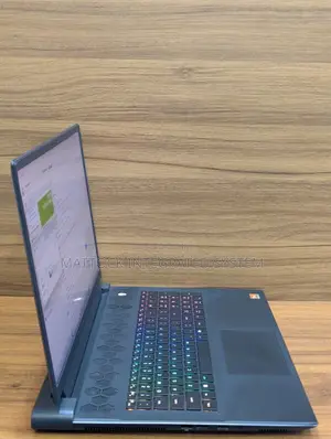 Laptop Dell 32GB AMD Ryzen 9 SSD 1T