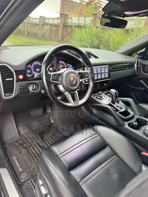 Porsche Cayenne 2020 Black