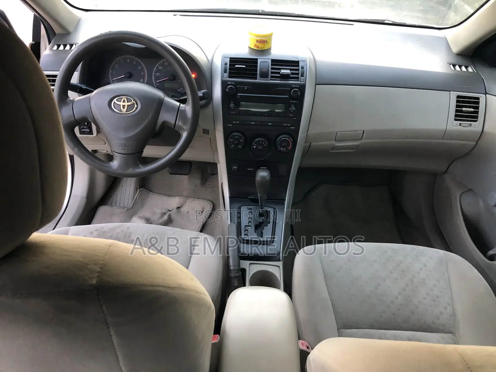 Toyota Corolla 2008 Gold