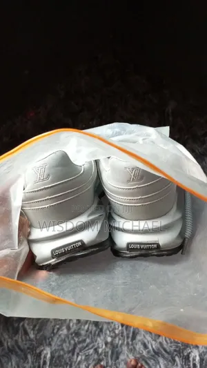 I Want to Sell This Shoe