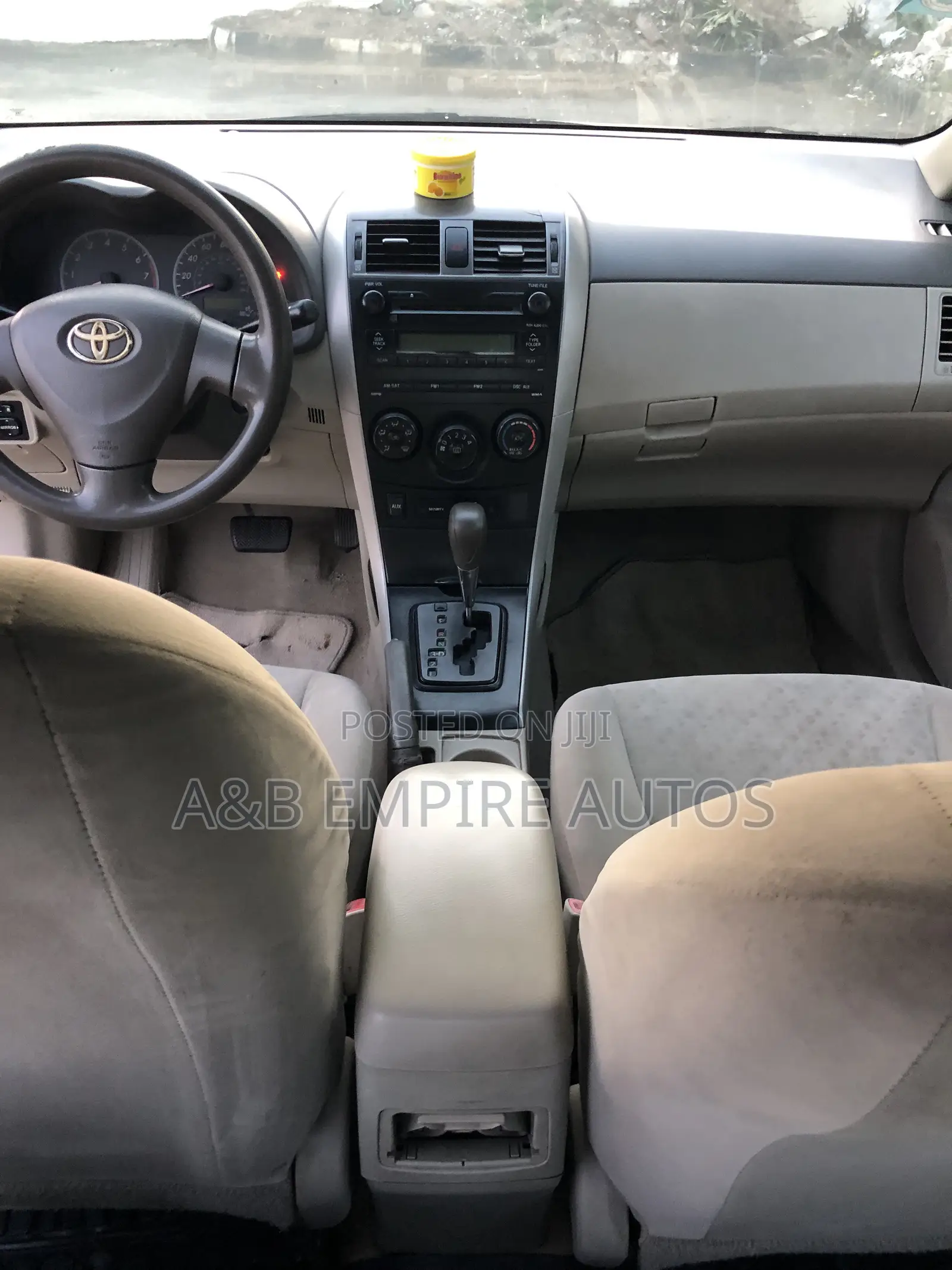 Toyota Corolla 2008 Gold