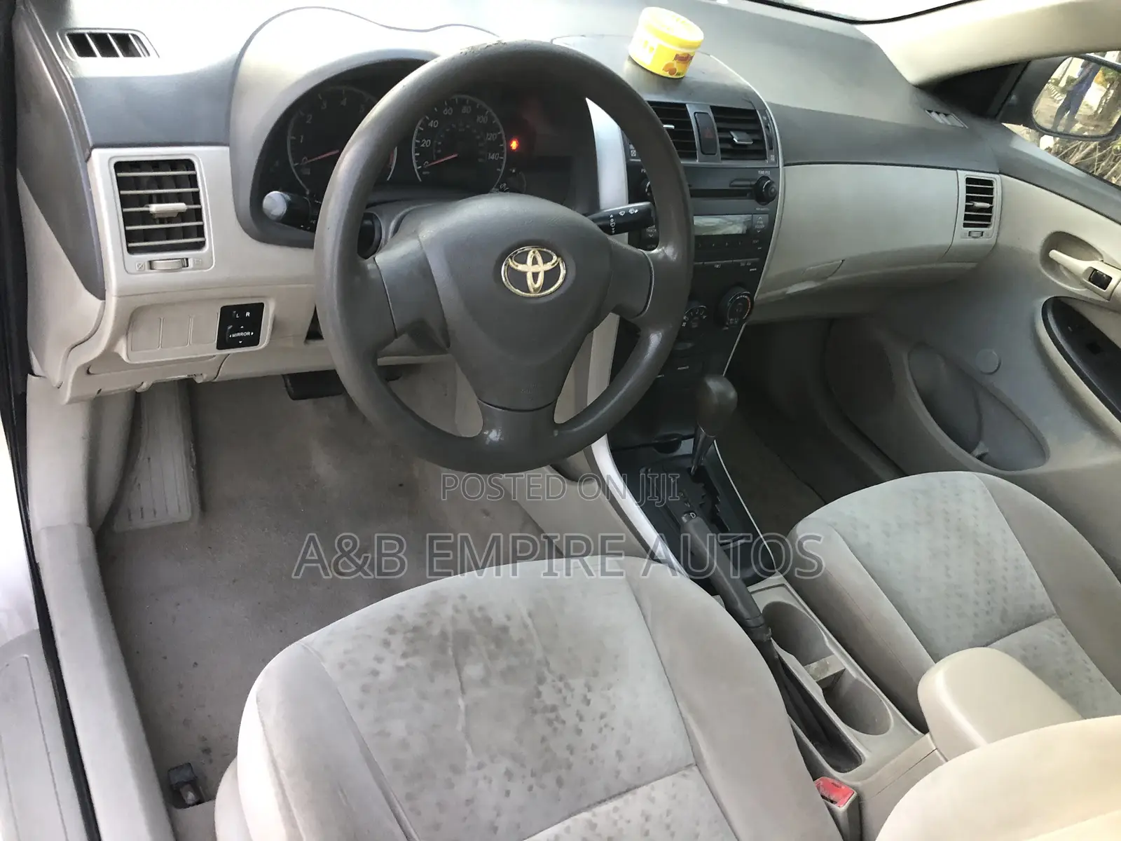 Toyota Corolla 2008 Gold