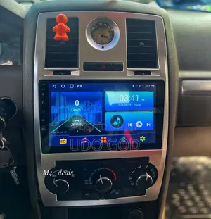 Chrysler 300 or Chrysler 300C (2004–2011 Model Years) Android Screen