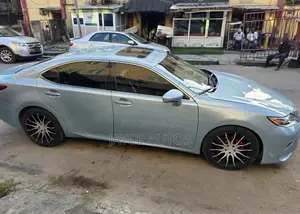 Lexus ES 350 FWD 2014 Blue