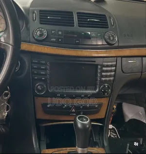 Mercedes-Benz E-Class 2002-2009 Android Apple Car Play