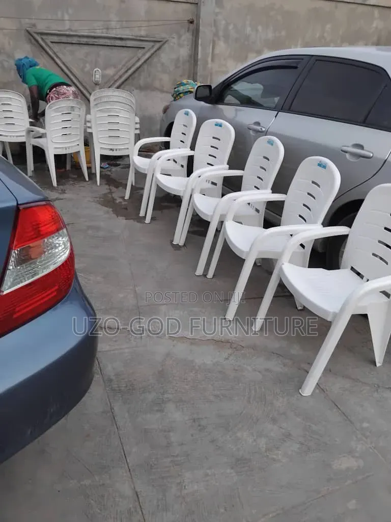 Plastic Chairs Standard One