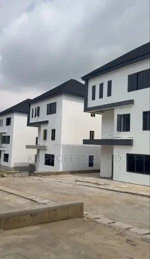 5bdrm Duplex in Katampe Extension for sale