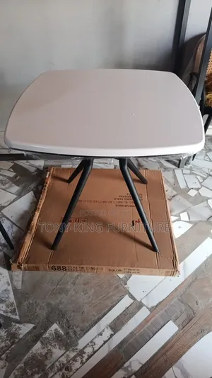 Modern Square Fiber-Top Restaurant and Dining Table