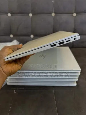 Laptop HP EliteBook 630 G10 32GB Intel Core i7 SSD 512GB