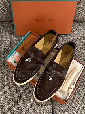 Luxury Loro Piani Summer Walk 40-46 Available