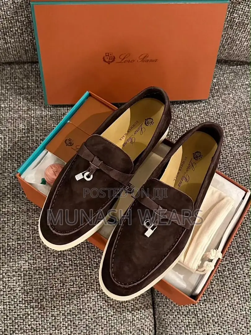 Luxury Loro Piani Summer Walk 40-46 Available