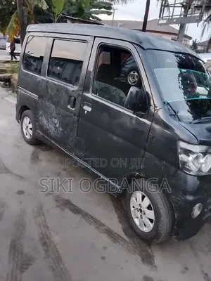 Daihatsu Hijet 2011 Black