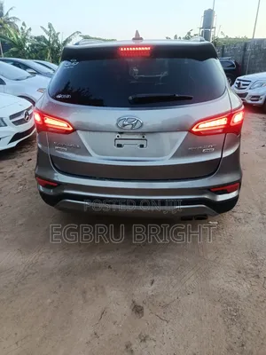 Hyundai Santa Fe 2017 Gray