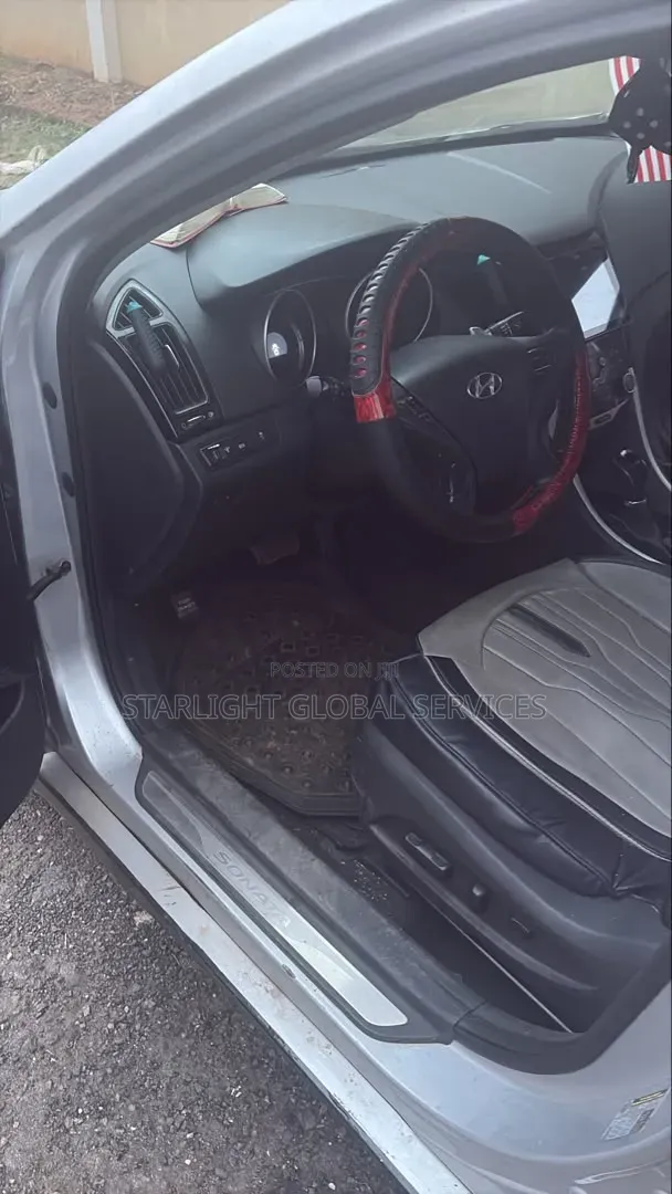 Hyundai Sonata 2013 Silver
