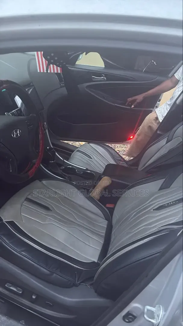 Hyundai Sonata 2013 Silver