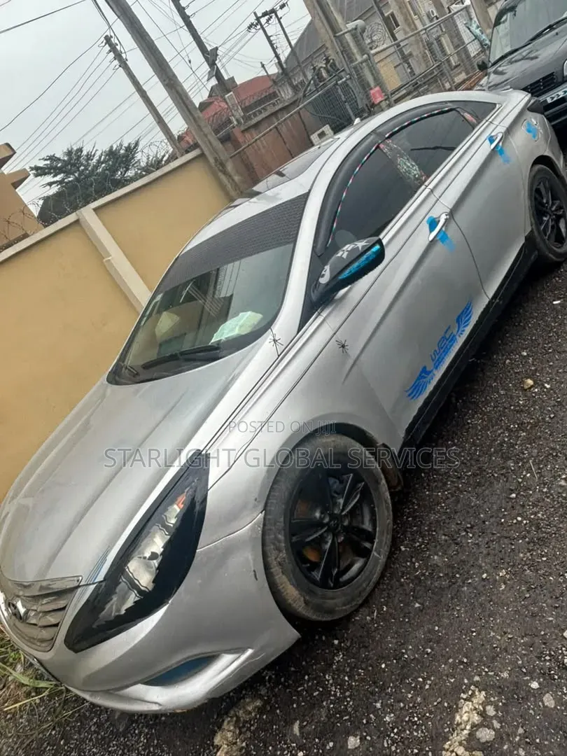 Hyundai Sonata 2013 Silver