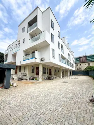 4bdrm Duplex in Victoria Island for sale